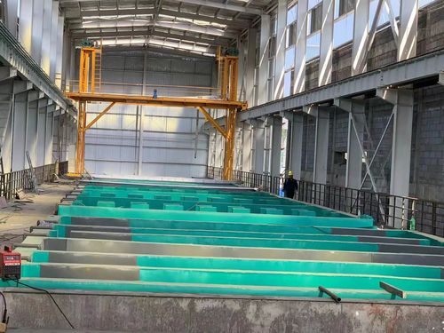 ultimo caso aziendale circa 2000 tonnellate/mese di linea di produzione di anodizzazione in India