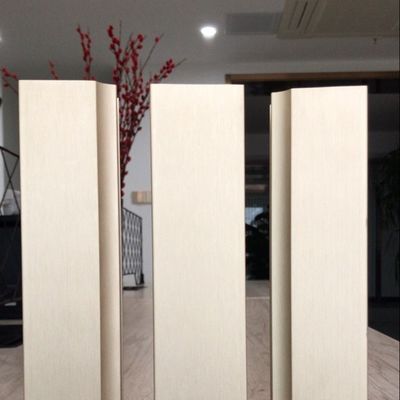 Prezzo buono 900T/M MAL Linea di produzione per l'ossidazione di profili di alluminio color champagne in linea