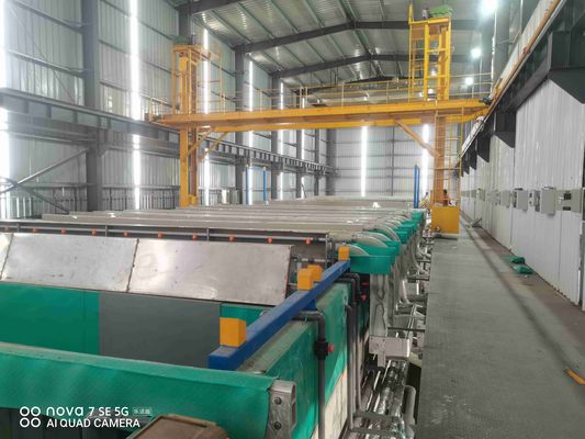 Prezzo buono Linea di produzione chiavi in mano per anodizzazione da 500-2.500 tonnellate/mese con automazione controllata da PLC per profili architettonici resistenti alla corrosione in ambienti desertici e ad alto contenuto di sale In linea