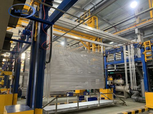 Prezzo buono Linea di produzione di anodizzazione di alluminio di capacità professionale 2000T / M per 6063 6061 alluminio con disegno personalizzato in linea