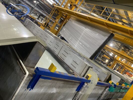 Prezzo buono Linea di produzione per anodizzazione con alimentazione di controllo AC220V 50Hz con automazione scalabile, lunghezza massima del profilo di 6500 mm e spessore del film di 10~12 µm in linea