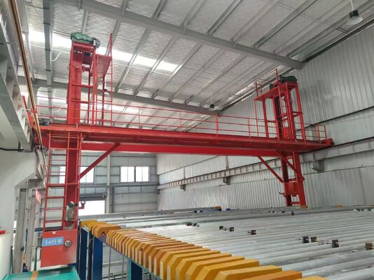 Prezzo buono Linea di produzione semi-automatica per anodizzazione dura da 400 tonnellate/mese per ricambi auto con spessore del film di 25-80 µm In linea