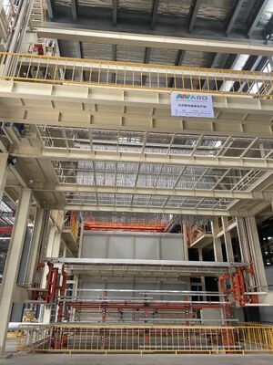 Prezzo buono Linea di produzione automatica di anodizzazione verticale di alluminio. Supporta uno spessore di pellicola di ossido anodico compreso tra 0 e 50 μm. in linea